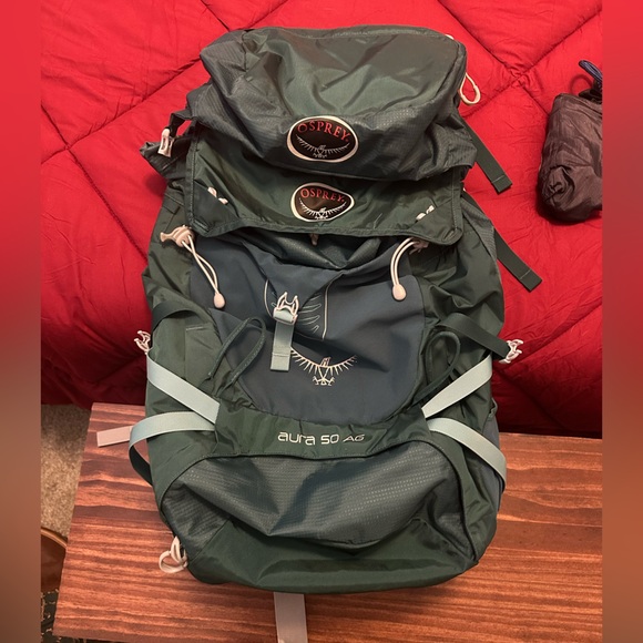 OSPREY Aura AG 50 Backpack - Dark Green - Picture 1 of 6